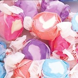 Taffy Town Salt Water Taffy Berries & Creme (5lb)